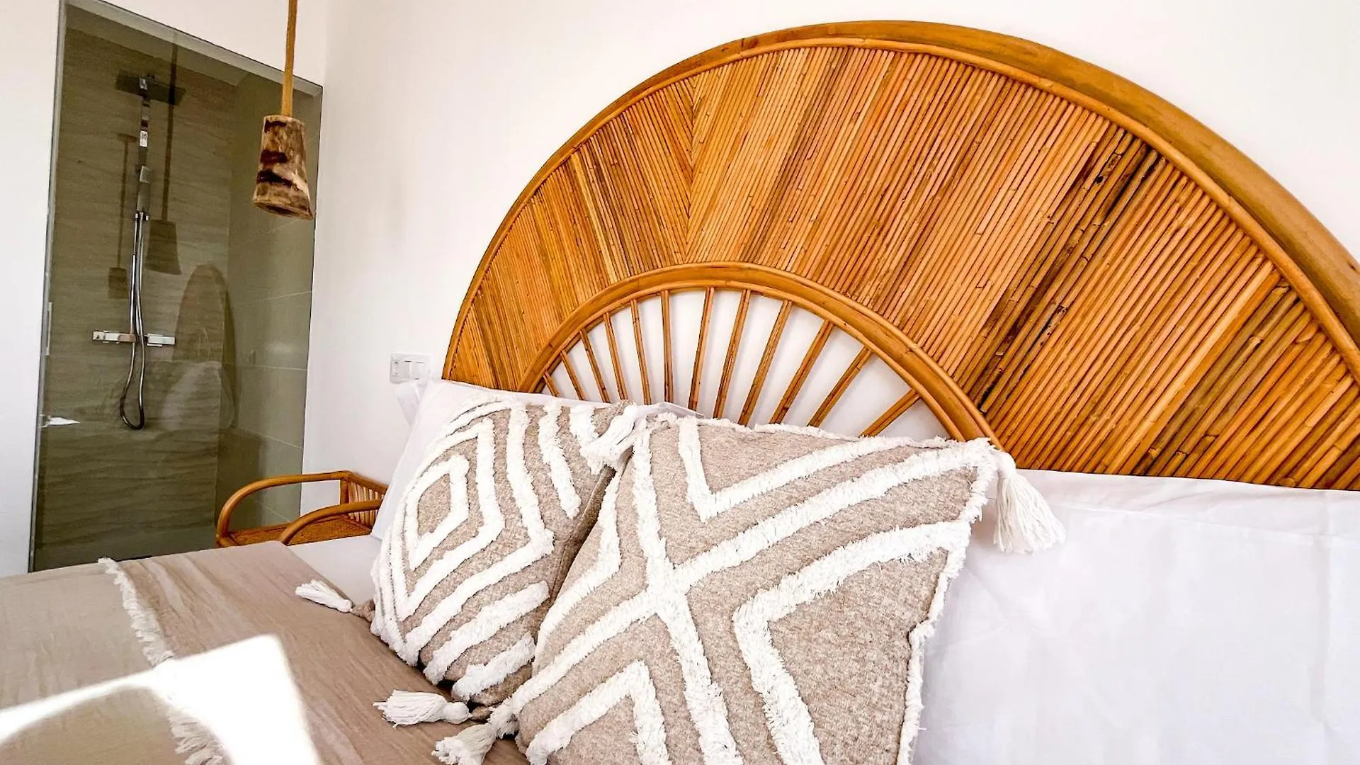 Chakra House Fuerteventura - Affordable Rooms In A Cozy Guesthouse Corralejo Spanien