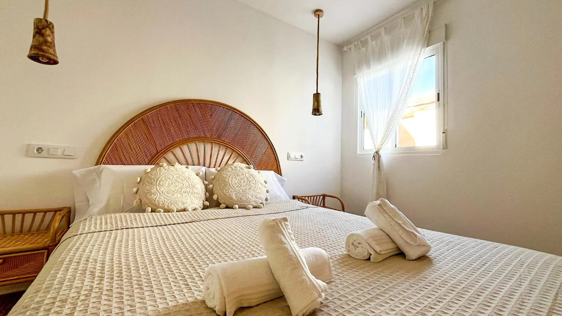 Gasthof Chakra House Fuerteventura - Affordable Rooms In A Cozy Guesthouse Corralejo
